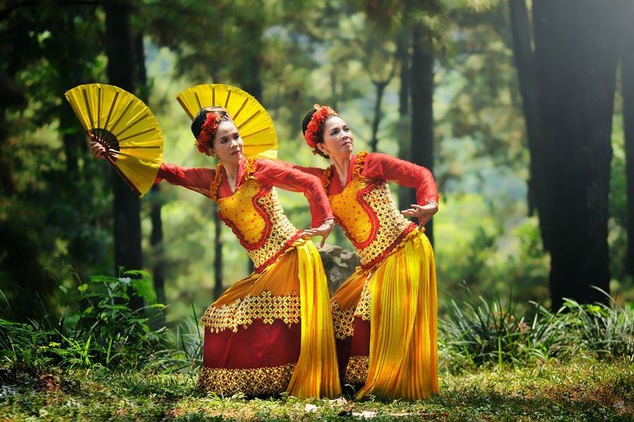 Tari Jaipong Desa Bojong